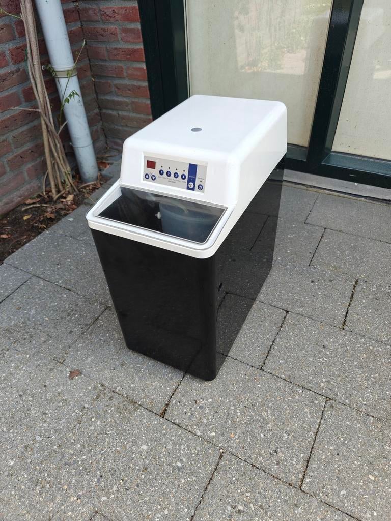 Waterontharder sensorsoft ES 400 SEN 2 - met 6 zakken zout, Ophalen, Zo goed als nieuw