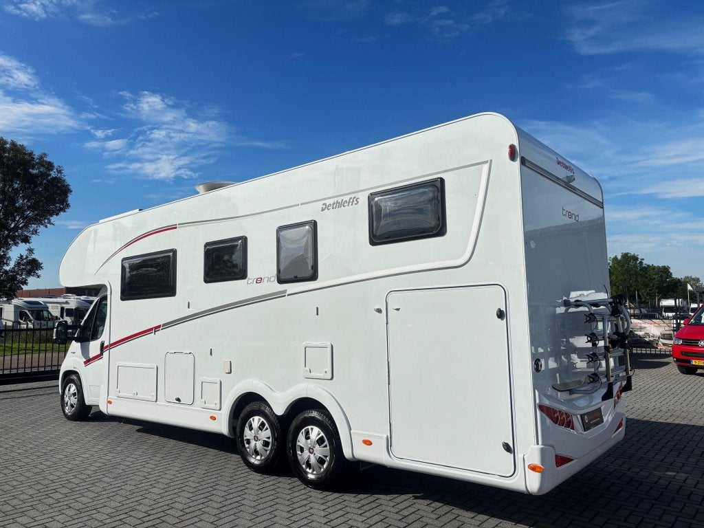 Dethleffs Trend A 7877-2/Alkoof/Dwarsbed/8.60M/XXL/automaat, Automaat, Alkoof, Fiat, Bedrijf