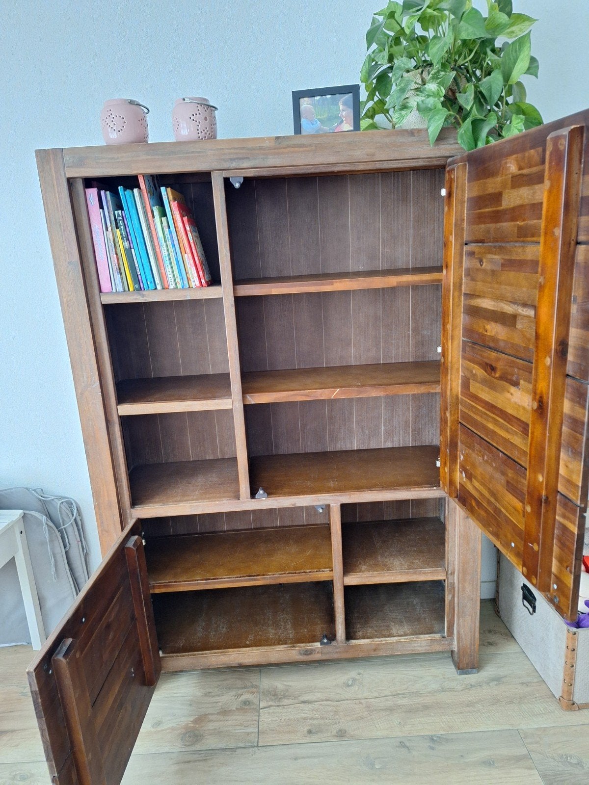 Set: kast, tvmeubel en salontafel, Ophalen