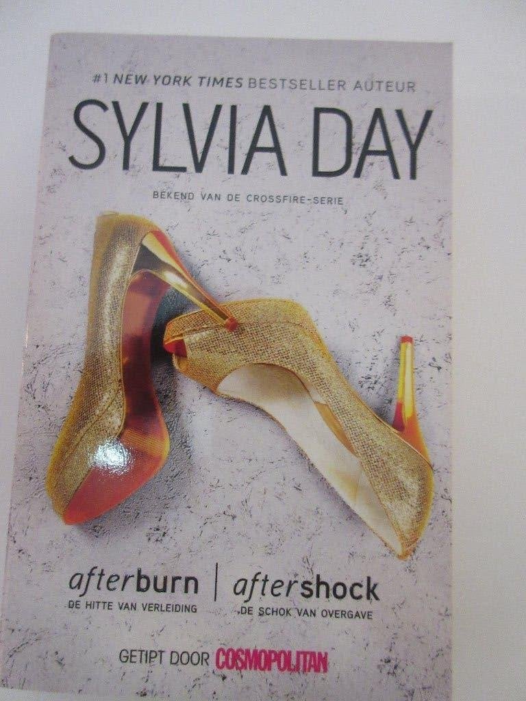 Sylvia Day - Afterburn/aftershock, Boeken, Romans, Ophalen of Verzenden, Zo goed als nieuw, Sylvia Day, Nederland