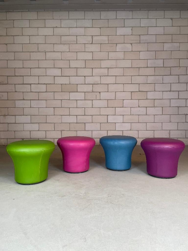 Artifort Mushroom poef, Huis en Inrichting, Banken | Voetenbanken en Poefen, Ophalen, Minder dan 50 cm, Gebruikt, X