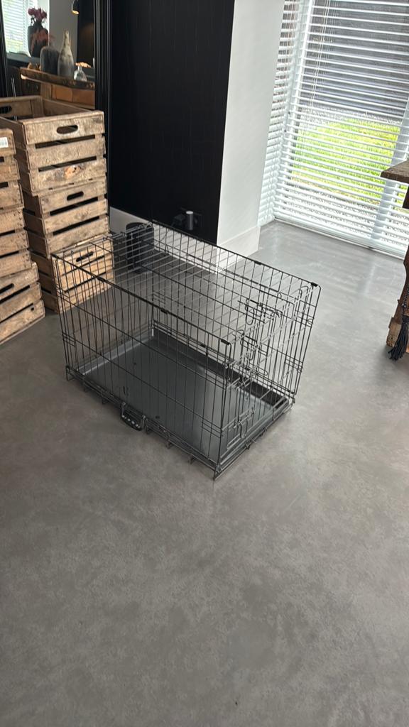 Honden hok bench, Ophalen, Zo goed als nieuw, Minder dan 65 cm