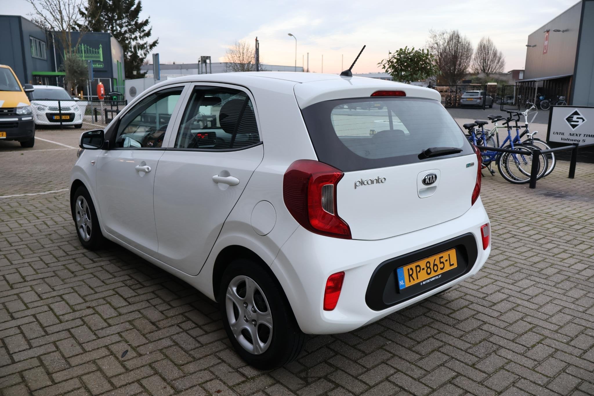 Kia Picanto 1.0 EconomyPlusLine 1e Eigenaar | Dealer Onderh, Voorwielaandrijving, Stof, Gebruikt, Euro 6