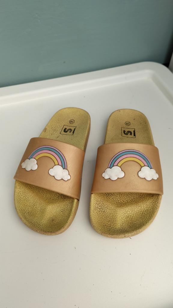 Badslippers maat 29, Ophalen of Verzenden, Gebruikt, Meisje, Overige typen