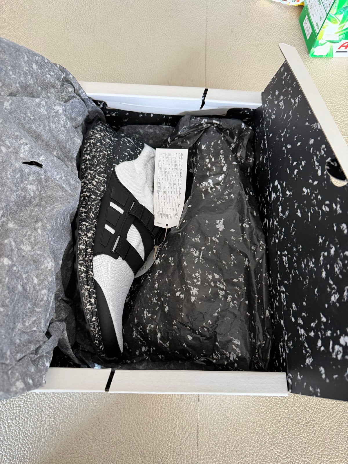 Adidas Ultraboost AH-001 Sneakers - Maat 42 2/3, Kleding | Heren, Ophalen of Verzenden, Nieuw, Zwart, Sneakers of Gympen