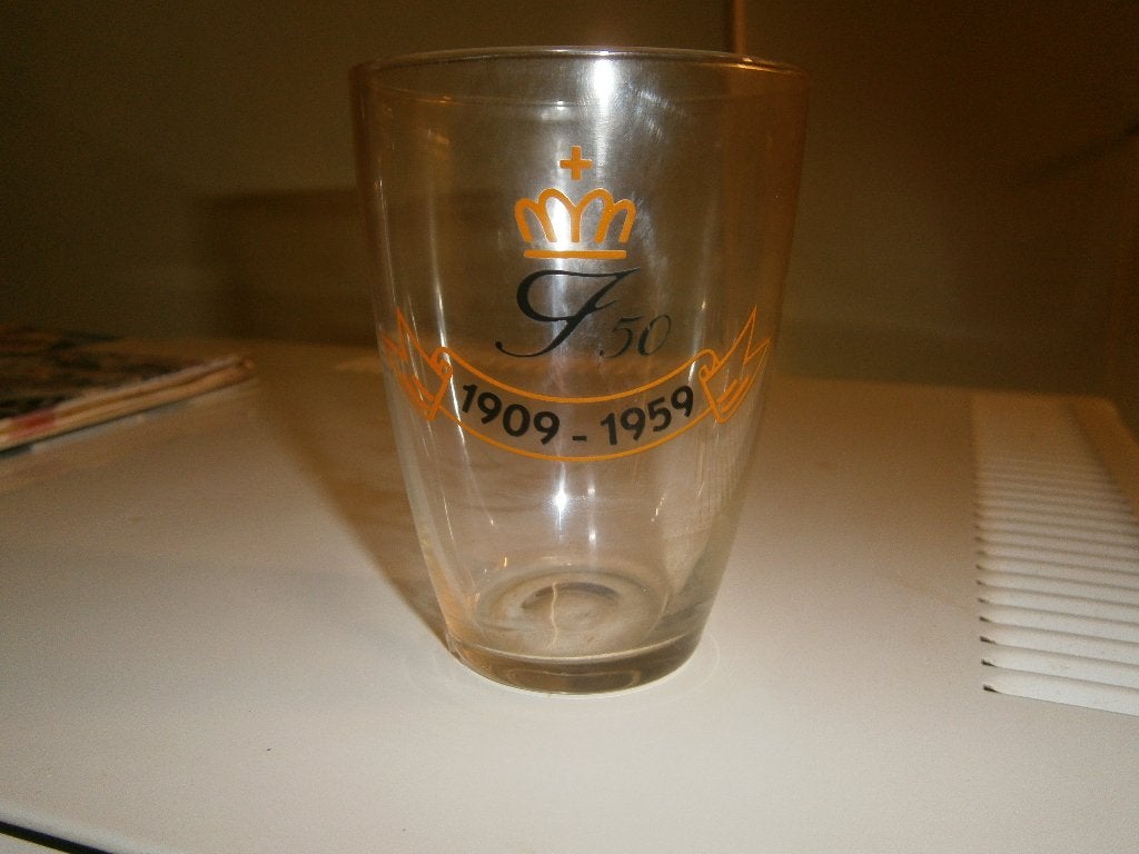 Leerdam glas: A.D. Copier, Juliana 1909 - 1959, Ophalen of Verzenden