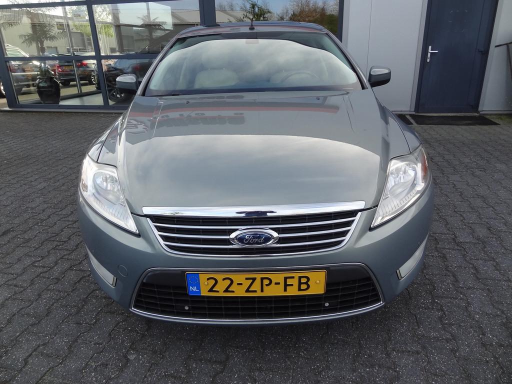 Ford Mondeo 2.3-16V Ghia | NL-AUTO | TREKHAAK | NAVI | CRUIS, Auto's, 1441 kg, 730 kg, Gebruikt, 4 cilinders