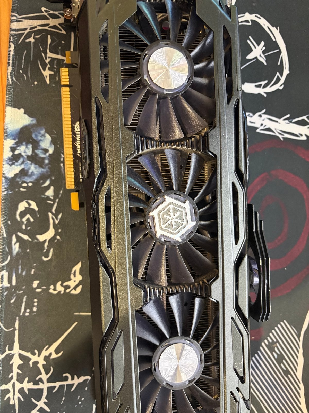 Inno3D GeForce GTX 1070 Ti iChill X3 HerculeZ 8GB, PCI-Express 3, Gebruikt, HDMI, Ophalen of Verzenden