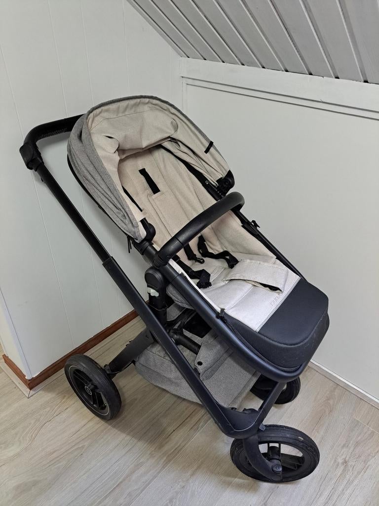 Wandelwagen Dubatti E-3, Kinderen en Baby's, Buggy's, Gebruikt, Overige merken, Regenhoes, Voetenzak, Zonnekap, Ophalen