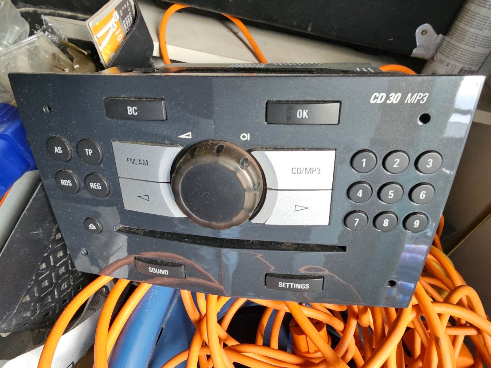 Opel Corsa CD 30 MP3 Autoradio, Ophalen of Verzenden