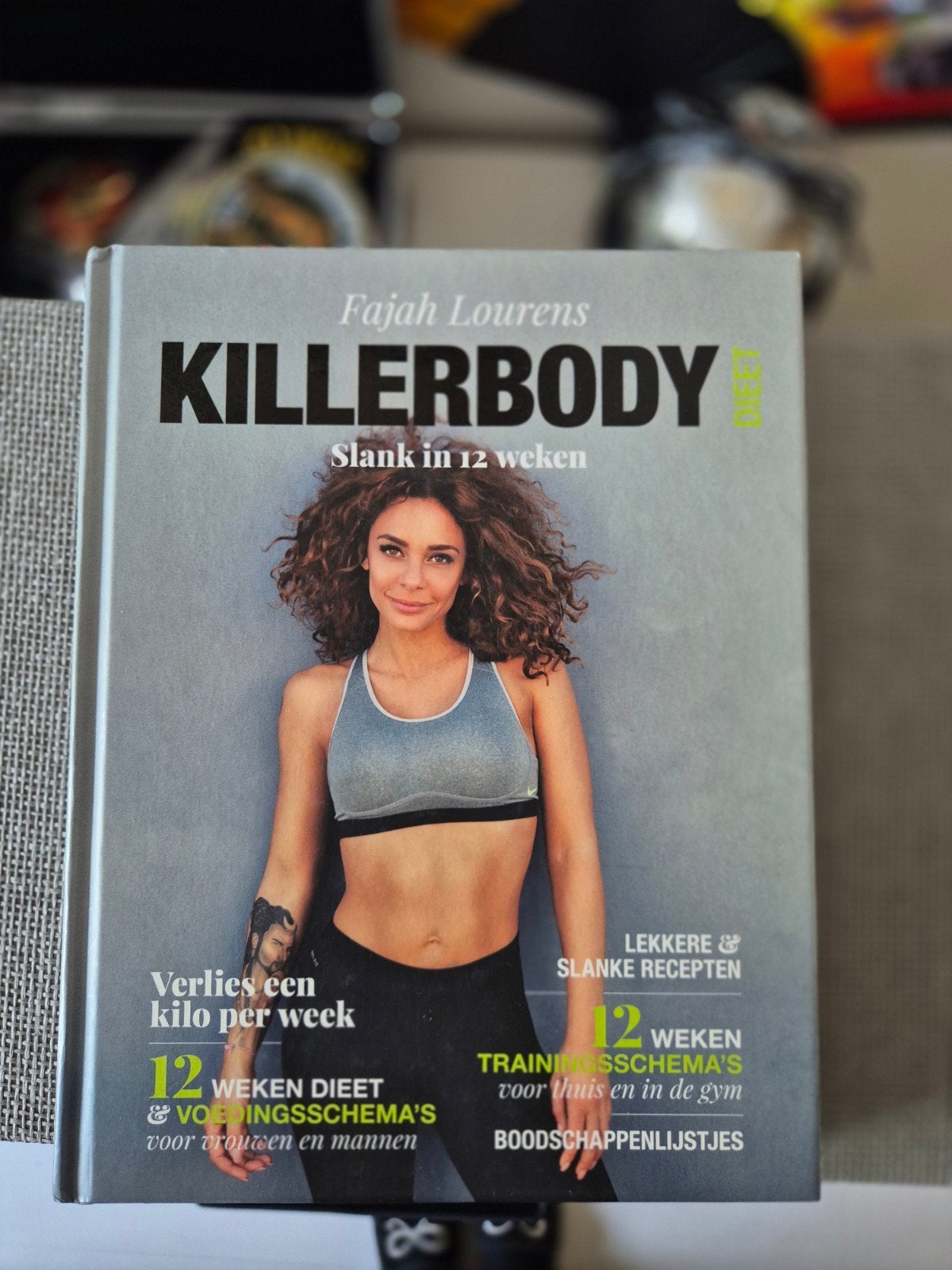 Fajah Lourens - Killerbody dieet, Ophalen of Verzenden, Zo goed als nieuw, Fajah Lourens
