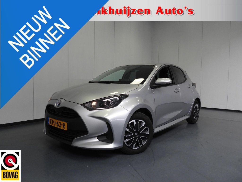 Toyota Yaris 1.5 Hybrid 115 Active NAVI-APP/CAMERA/CLIMA/BLE, Auto's, Toyota, Gebruikt, Euro 6, 1490 cc, Bedrijf