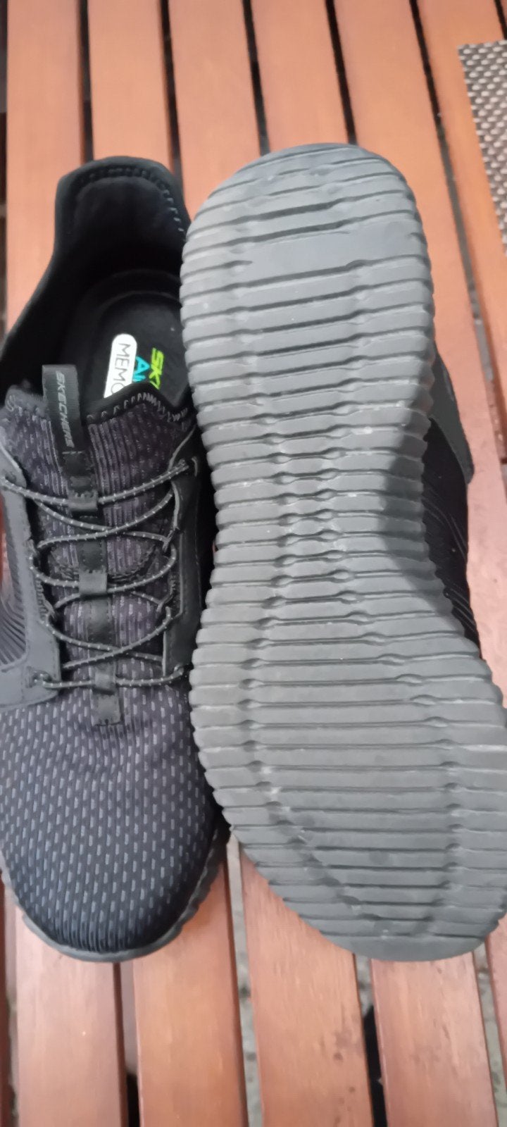 skechers zwart maat 43, Zwart, Ophalen of Verzenden, Zo goed als nieuw, Skechers