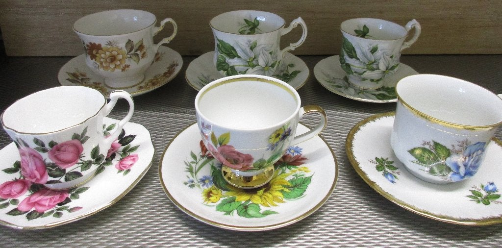 6 puntgave vintage kop en schotels / div merken -2,00 pstuk, Huis en Inrichting, Keuken | Servies, Ophalen of Verzenden, Zo goed als nieuw