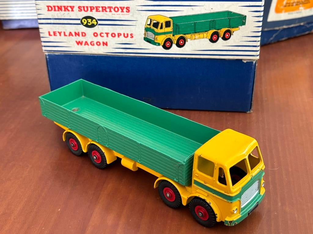 Dinky Supertoys 934  LEYLAND OCTOPUS WAGON vrachtwagen + box, Hobby en Vrije tijd, Ophalen of Verzenden, Zo goed als nieuw, Bus of Vrachtwagen