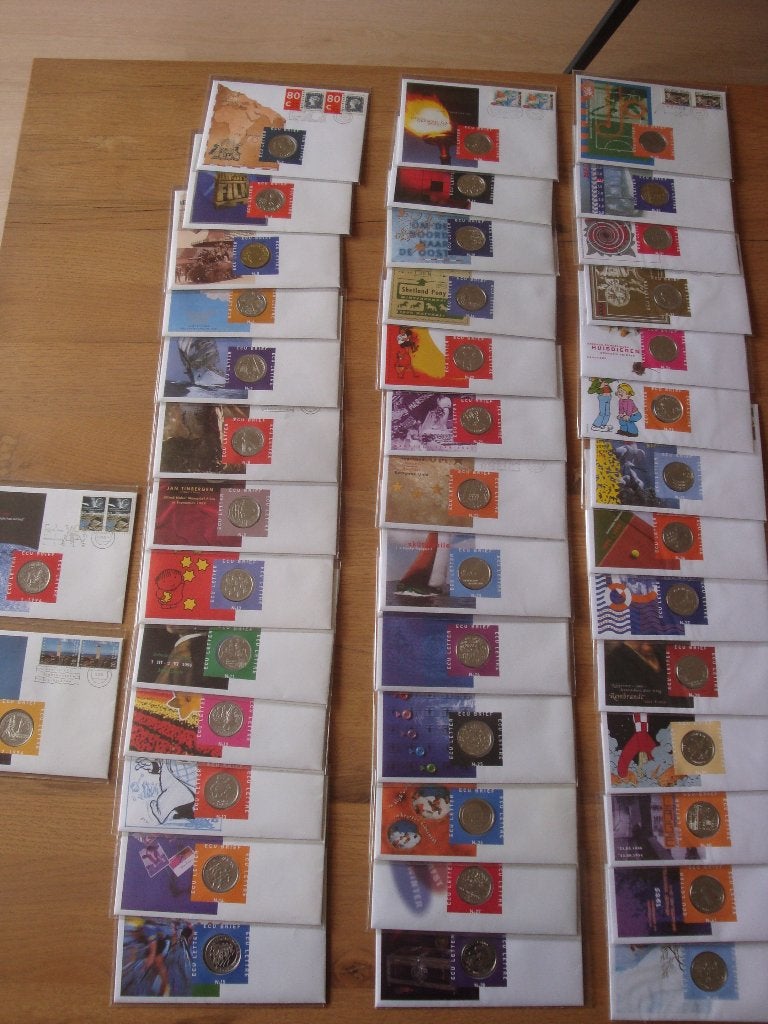 Complete set ECU brieven met postzegels en ECU's 1 - 42, Postzegels en Munten, Ophalen of Verzenden, Koningin Juliana, Overige waardes