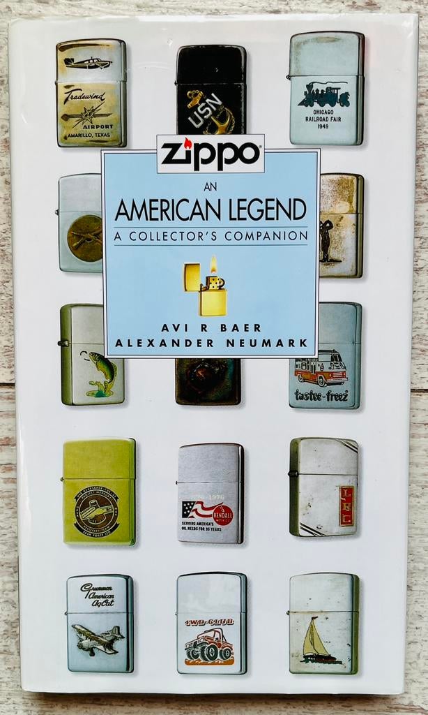 ZIPPO - American Legend - De Aansteker Collectors Companion, Verzamelen, Ophalen of Verzenden, Zo goed als nieuw, Overige typen