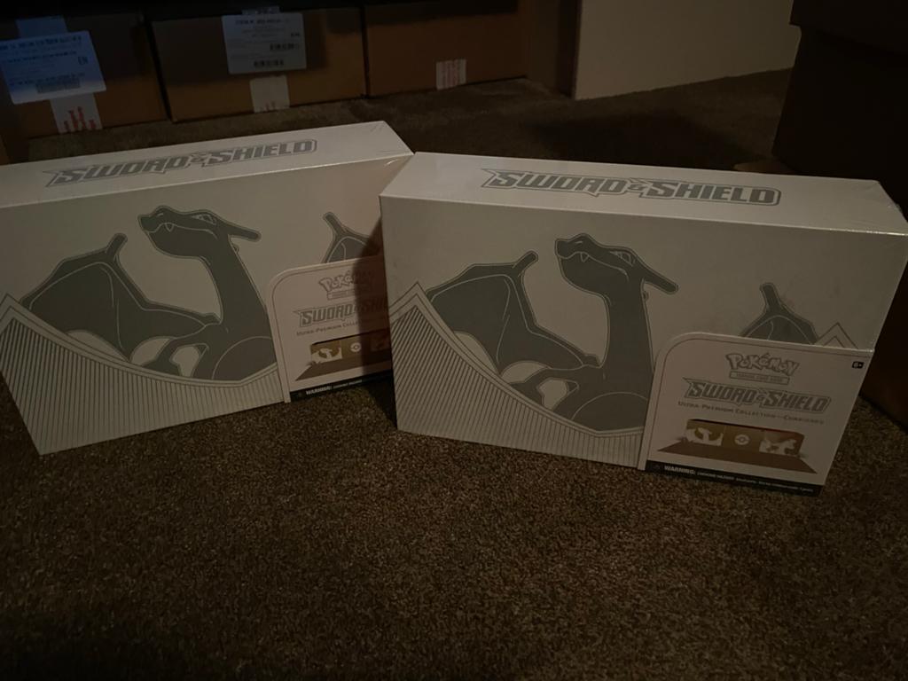2x Sealed Pokémon Sword & Shield Charizard UPC, Ophalen of Verzenden, Nieuw, Overige typen