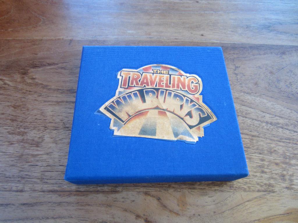 The Traveling Wilburys - Collection 2CD + DVD, Ophalen of Verzenden, Zo goed als nieuw, Poprock