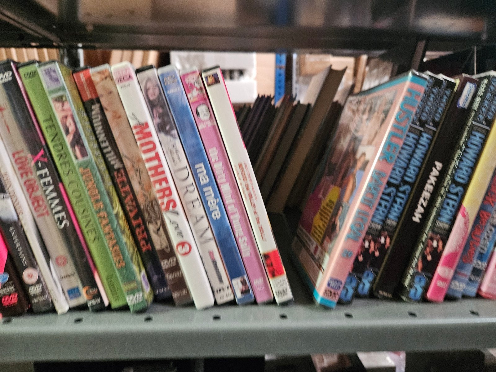 Grote partij dvd's, cd's en boeken., Ophalen, Zo goed als nieuw