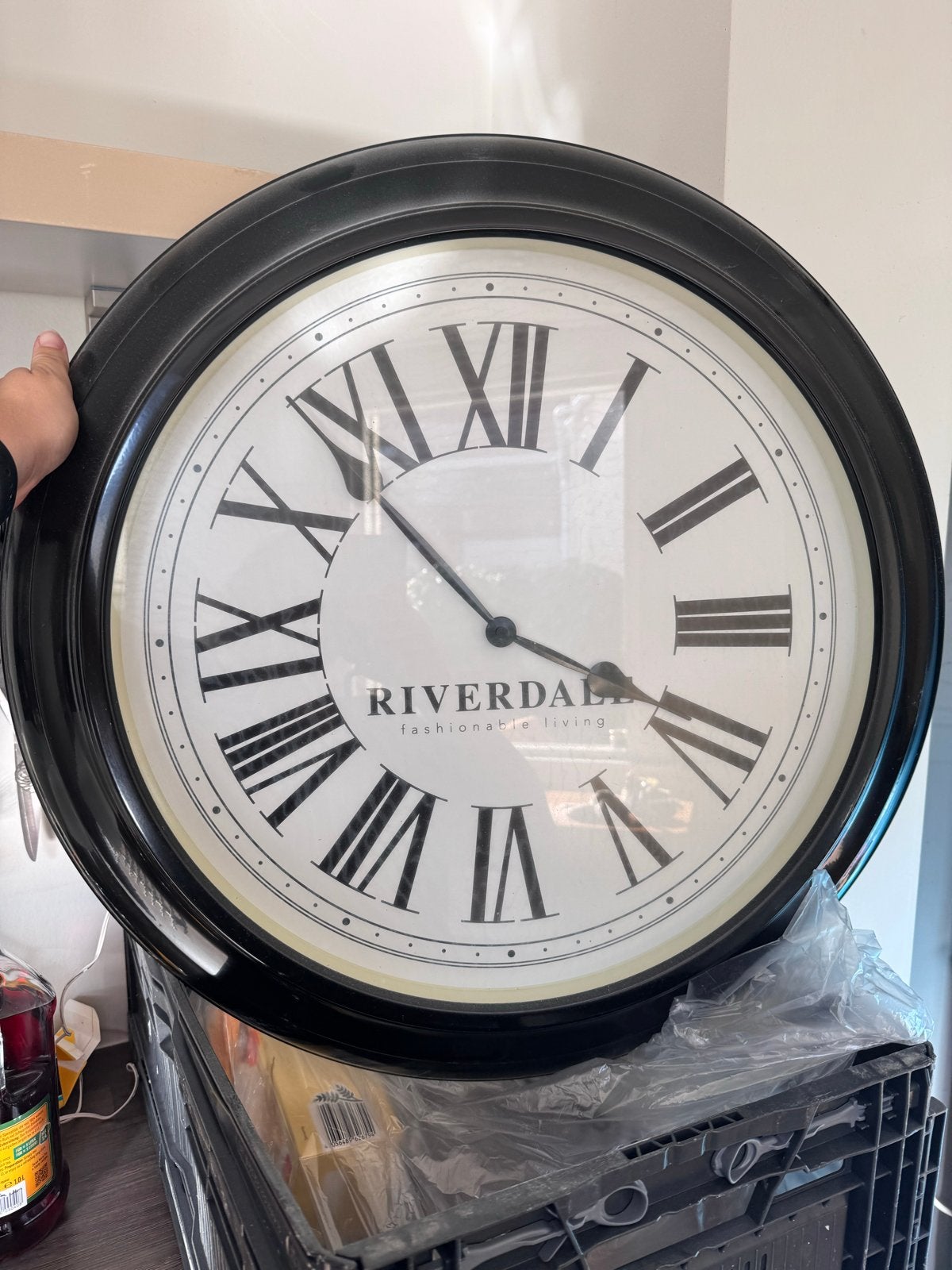 Grote Riverdale Wandklok - Zwart met Romeinse Cijfers, Ophalen, Analoog, Zo goed als nieuw, Zwart