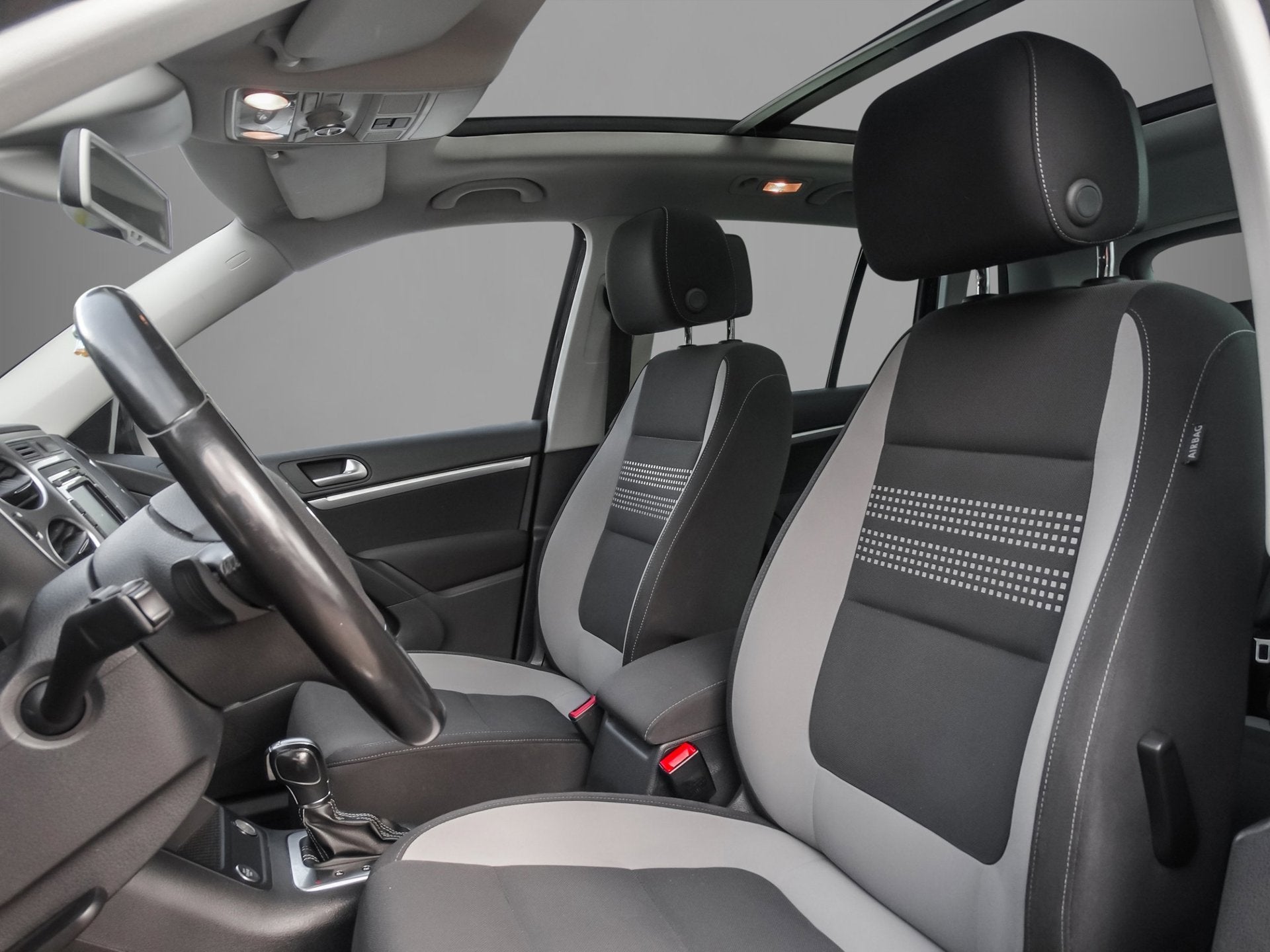 Foto 10 van Volkswagen Tiguan 2.0 TSI Sport&Style 4motion R-line Edition
