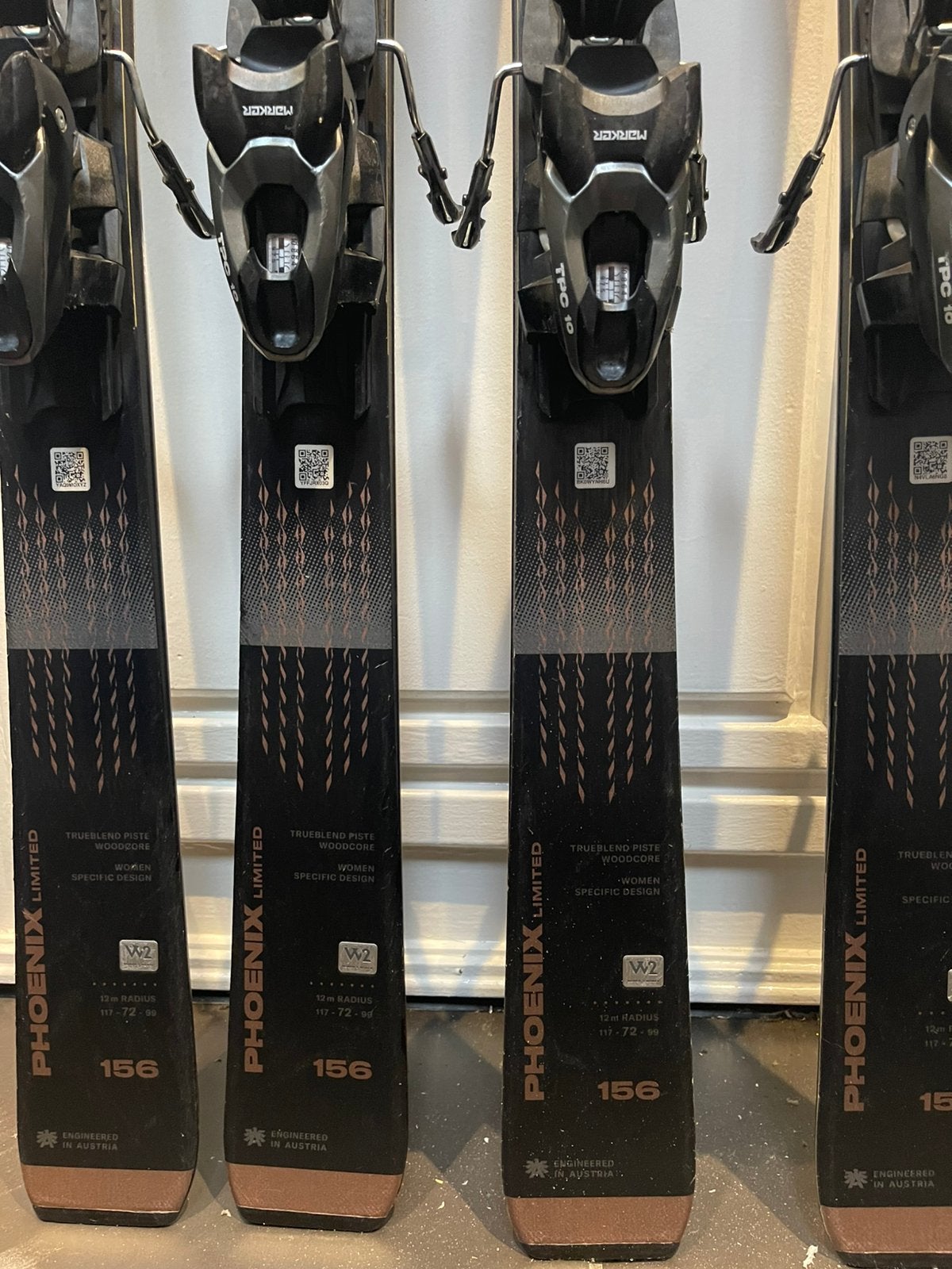 156cm BLIZZARD PHOENIX  R13 LIMITED DAMES ALL ROUD TOP SKIS, Overige merken, 140 tot 160 cm, Ophalen of Verzenden, Zo goed als nieuw