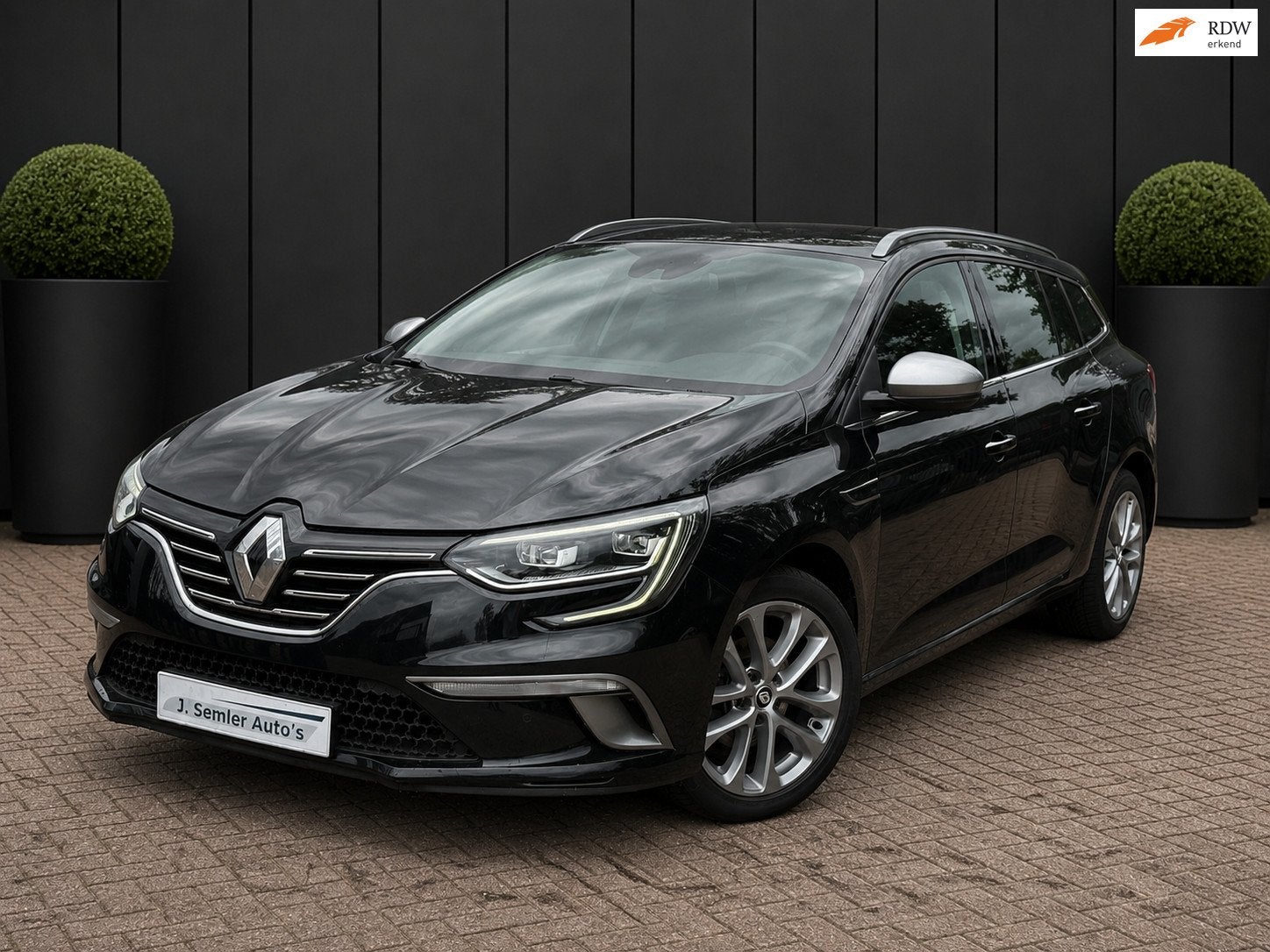 Renault Mégane Estate 1.2 TCe GT-LINE NAVI LED CRUISE CAMER, Auto's, Voorwielaandrijving, Gebruikt, Euro 6, 4 cilinders