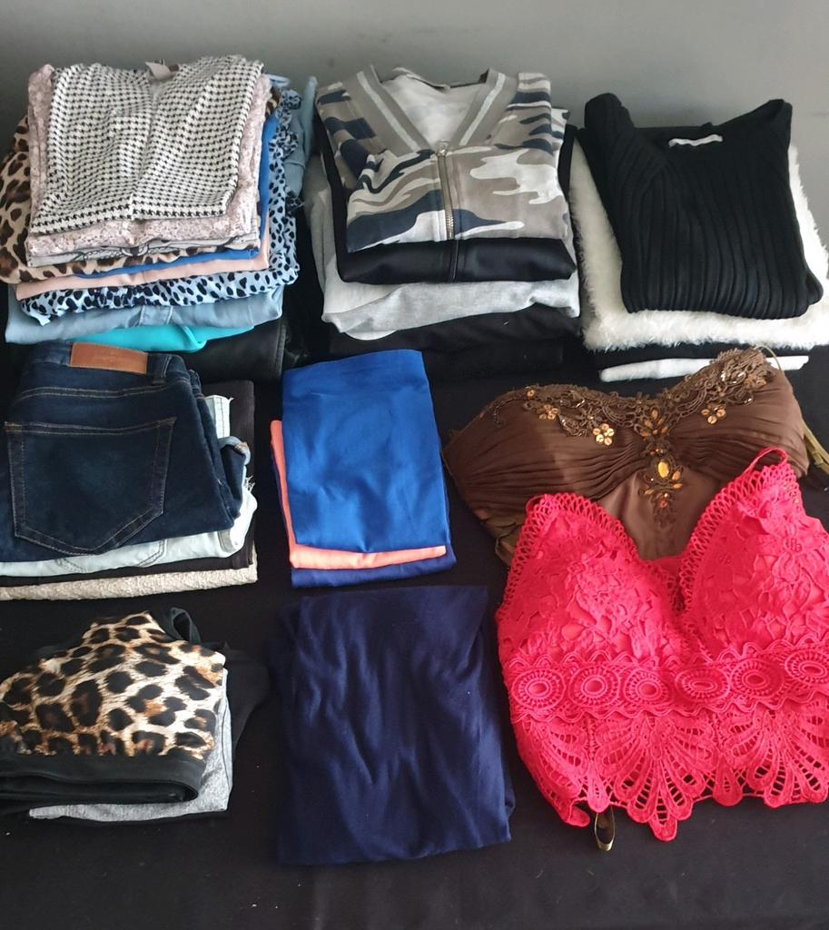 Dames kledingpakket (S) + leer jasje, Kleding | Dames, Ophalen of Verzenden, Zo goed als nieuw, Maat 36 (S)