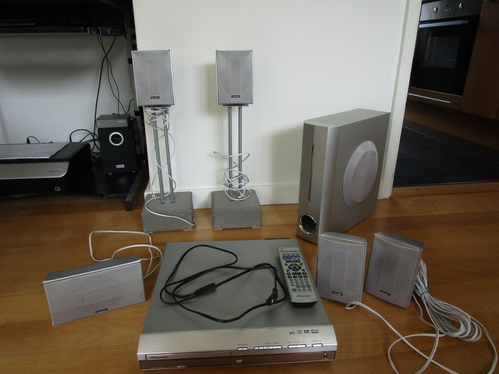 Pioneer home cinema set 5:1 - boxen op standaards, Ophalen, Gebruikt, 70 watt of meer, Pioneer