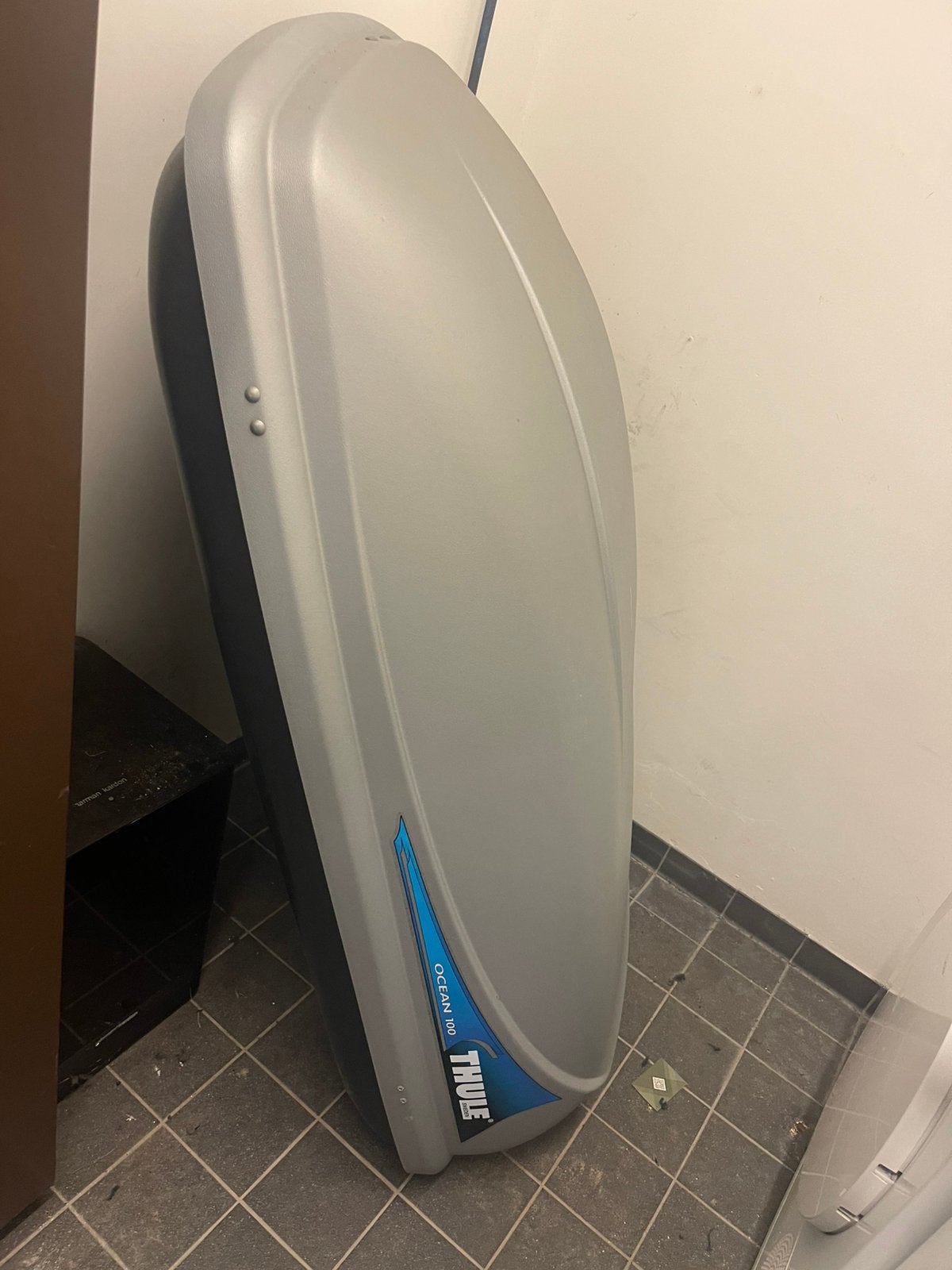 Thule Ocean 100 dakkoffer, Ophalen, Zo goed als nieuw
