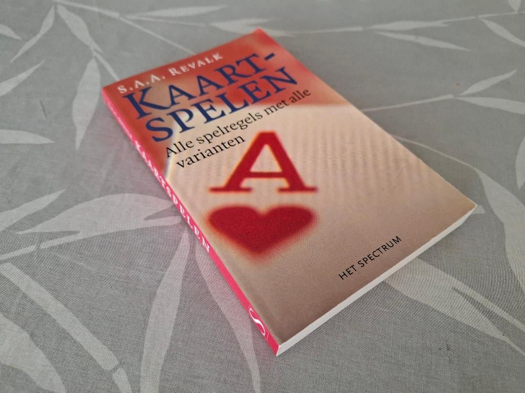 KAARTSPELEN- Alle regels met alle varianten  - S.A.A. Revalk, Ophalen of Verzenden, Zo goed als nieuw, Het Spectrum