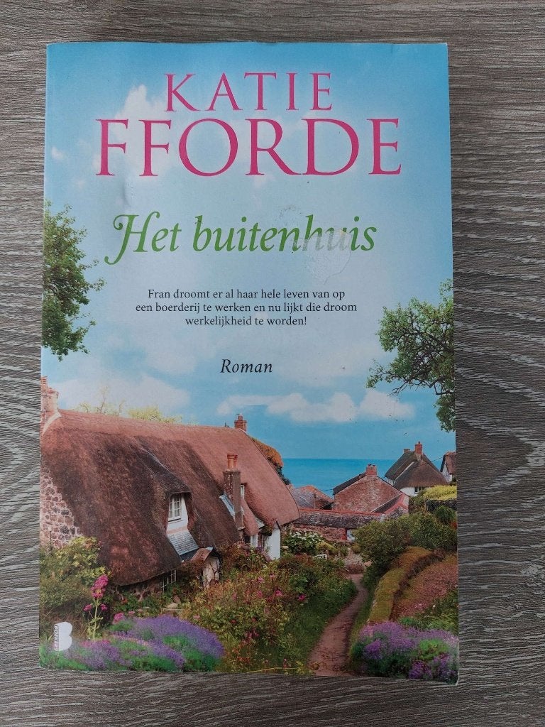 Katie FForde - Het buitenhuis - 2021, Ophalen of Verzenden, Zo goed als nieuw, Katie Fforde