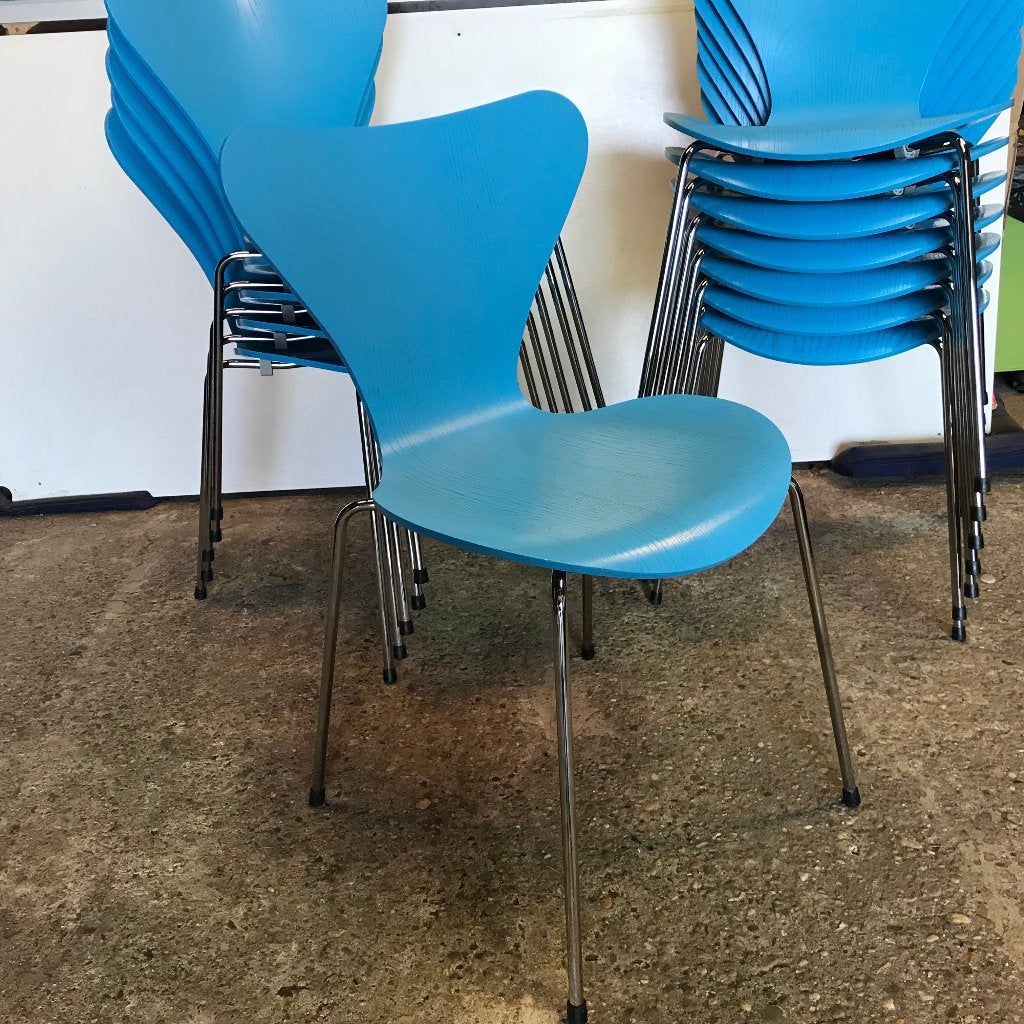 8 IZGS blauw Fritz Hansen 3107 vlinder stoel stoelen chairs, Blauw, Ophalen of Verzenden, Nvt, Nvt