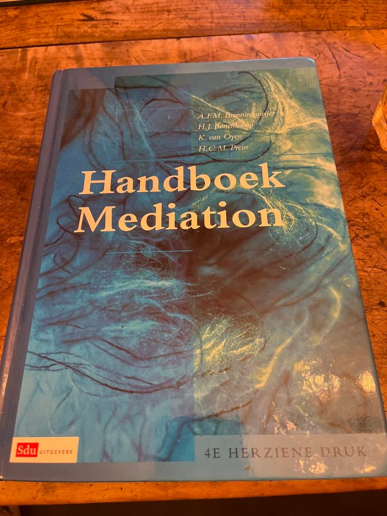 Handboek Mediation - 4e herziene druk, Boeken, Studieboeken en Cursussen, Ophalen of Verzenden, Gamma, Gelezen, HBO