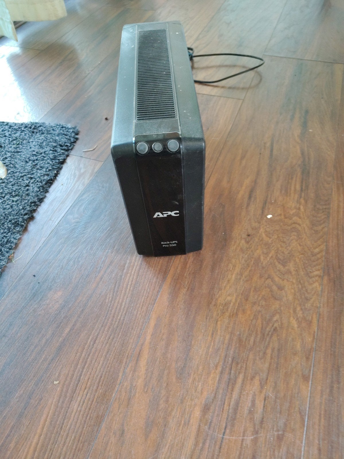 APC Back-UPS Pro 550 - Ongebruikt, batterijstatus onbekend, Computers en Software, Noodvoedingen (UPS), Ophalen
