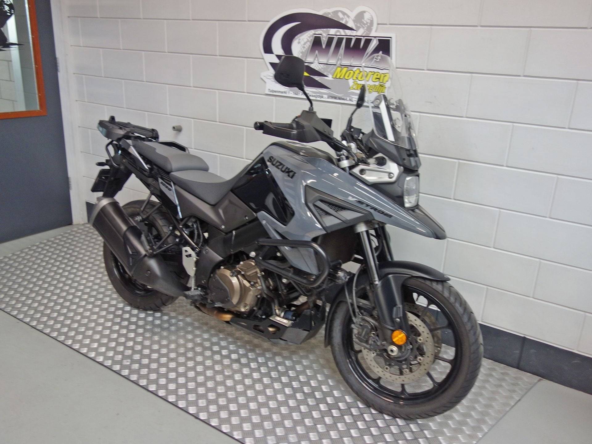 Suzuki DL 1050 V-Strom ABS, Cruise Control, Meer dan 35 kW, Overig, Gebruikt