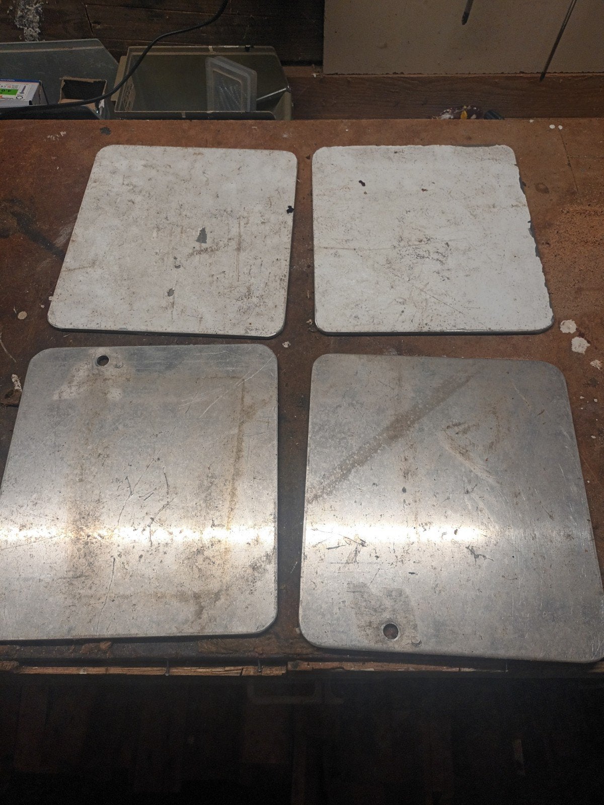 Grondplaten, Ophalen