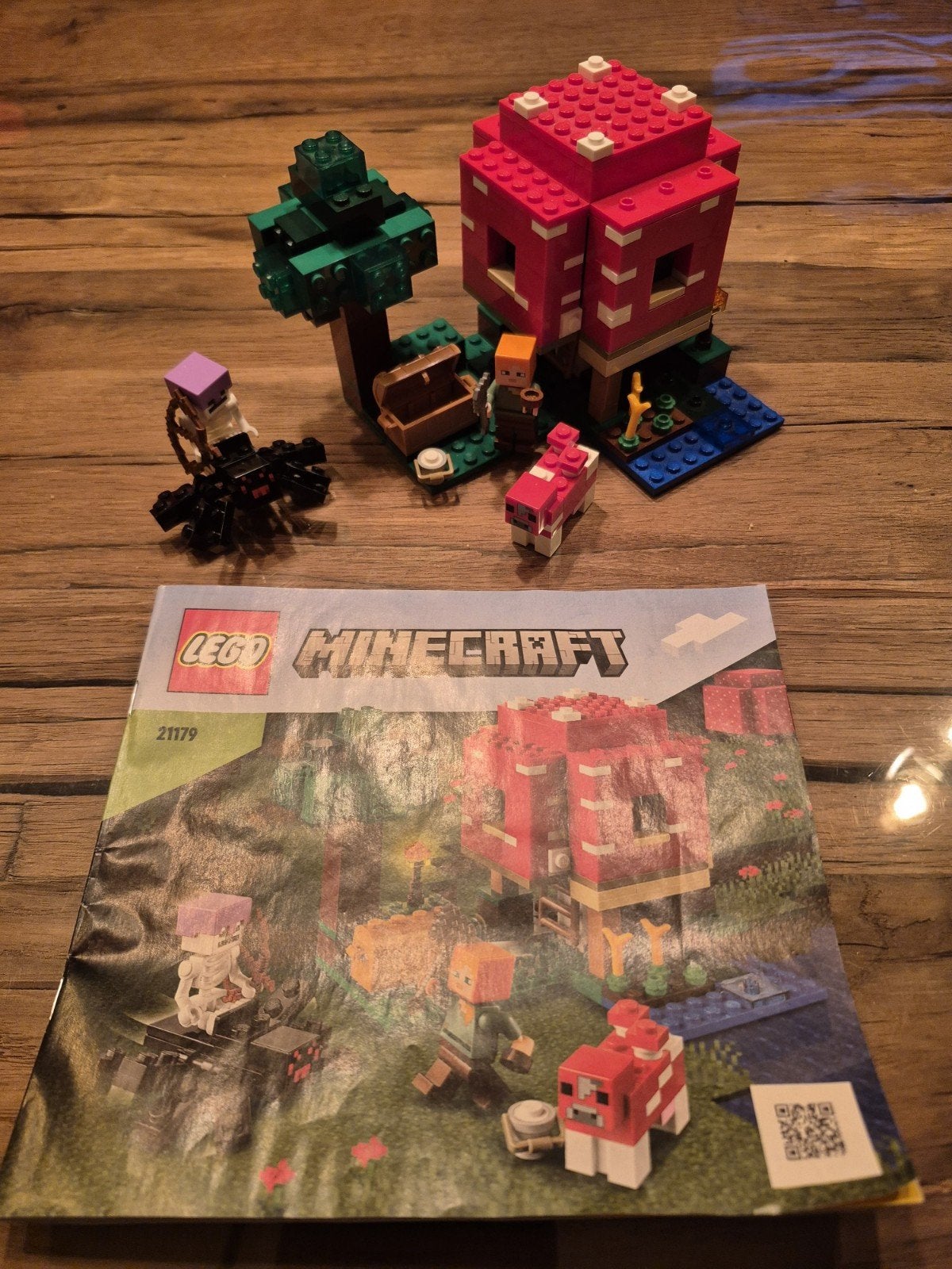Lego Minecraft paddestoelhuis 21179, Minecraft, Lego, Ophalen of Verzenden, Zo goed als nieuw