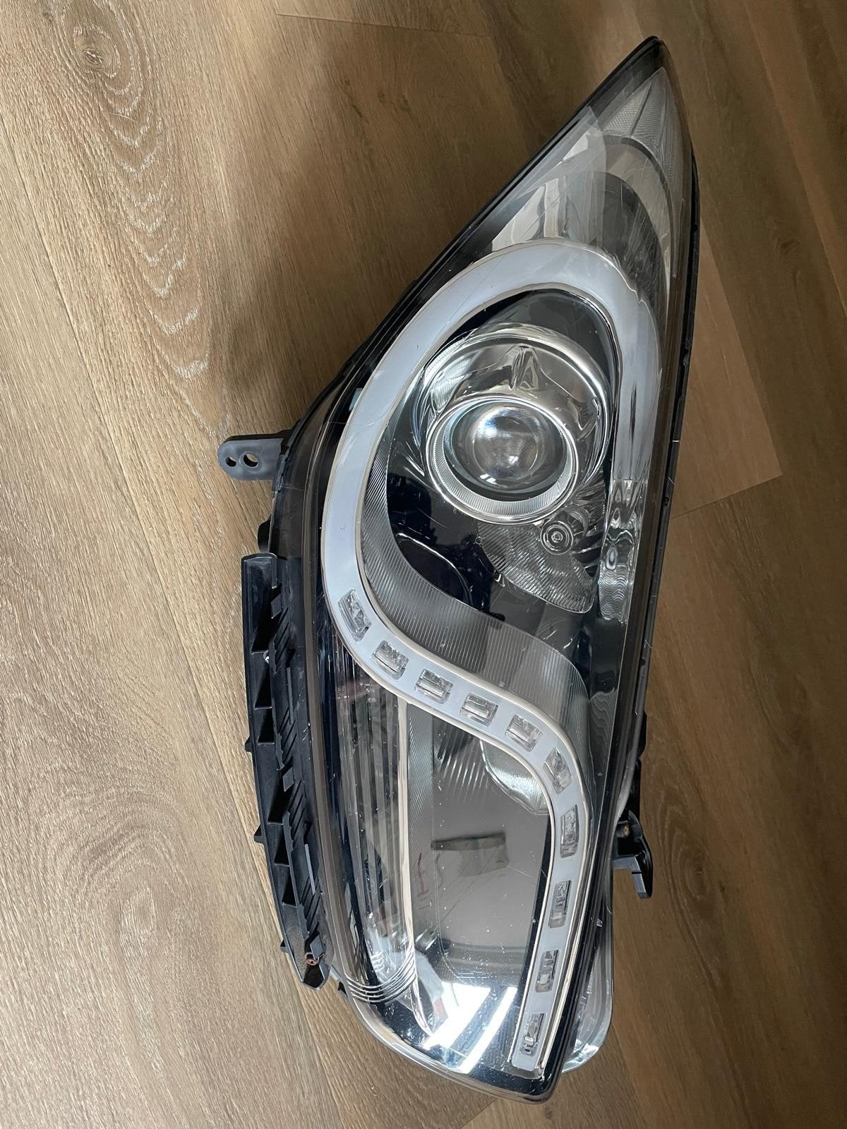 Hyundai i40 koplamp rechts (bijrijderskant) Xenon, Auto-onderdelen, Verlichting, Ophalen, Gereviseerd, Hyundai