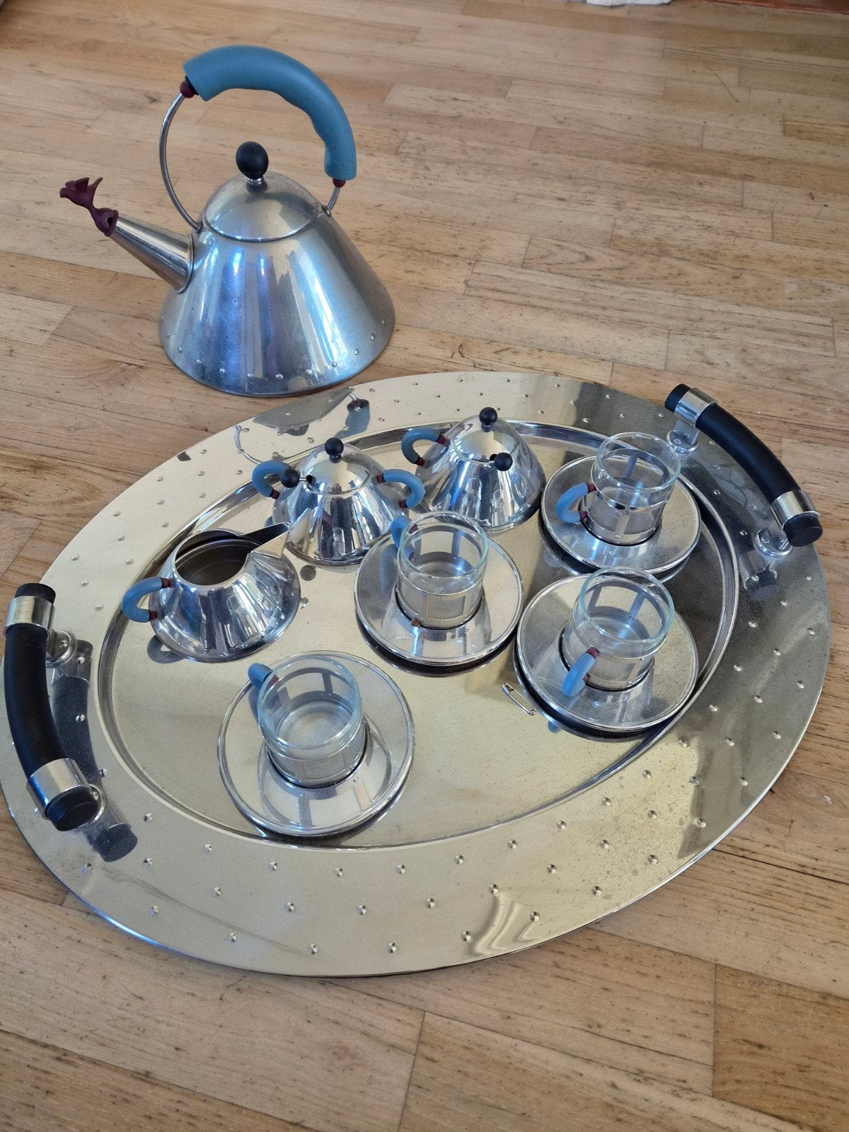 Alessi Michael Graves servies, Ophalen