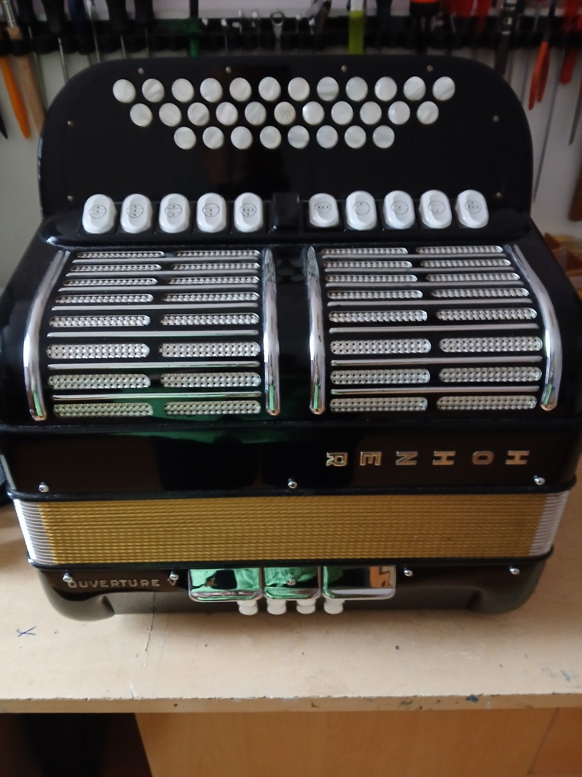 Club Harmonica, Hohner Overture V, Muziek en Instrumenten, Accordeons, Gebruikt, Overige formaten, Met koffer, Ophalen of Verzenden