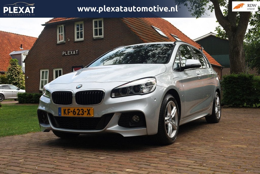 BMW 2-serie Active Tourer 225xe iPerformance Centennial High, Automaat, Automatische klimaatregeling, 136 pk, Gebruikt