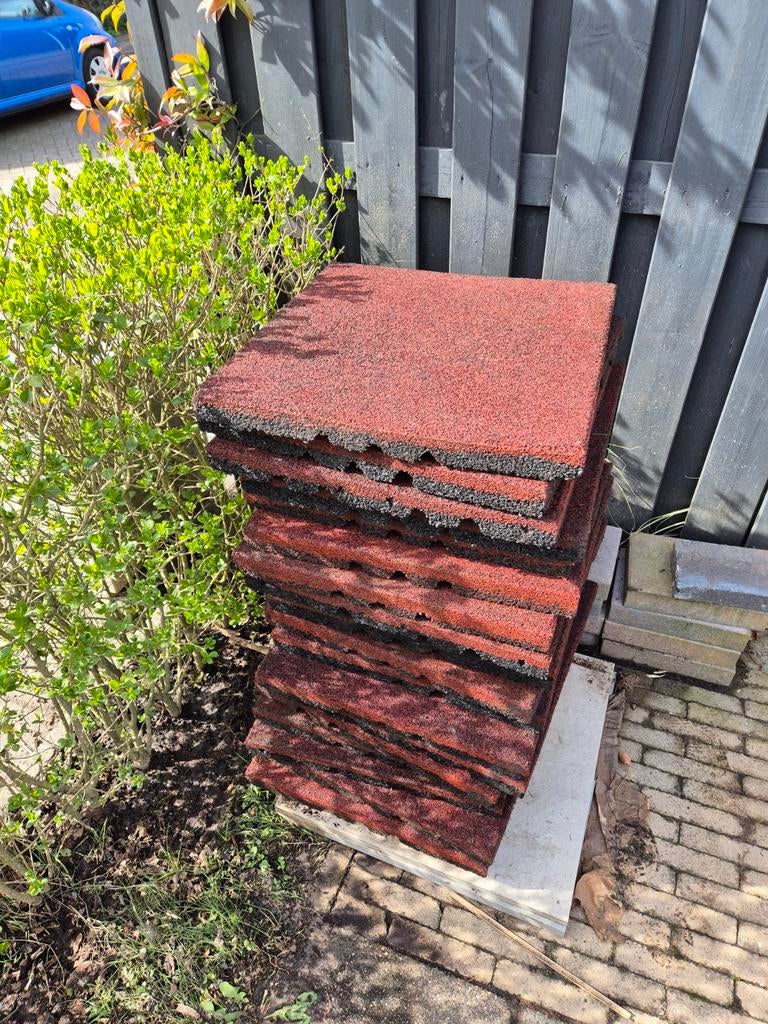 Rubberen terrastegels 50x50x4,5  21 stuks, Ophalen, Rubber, Terrastegels