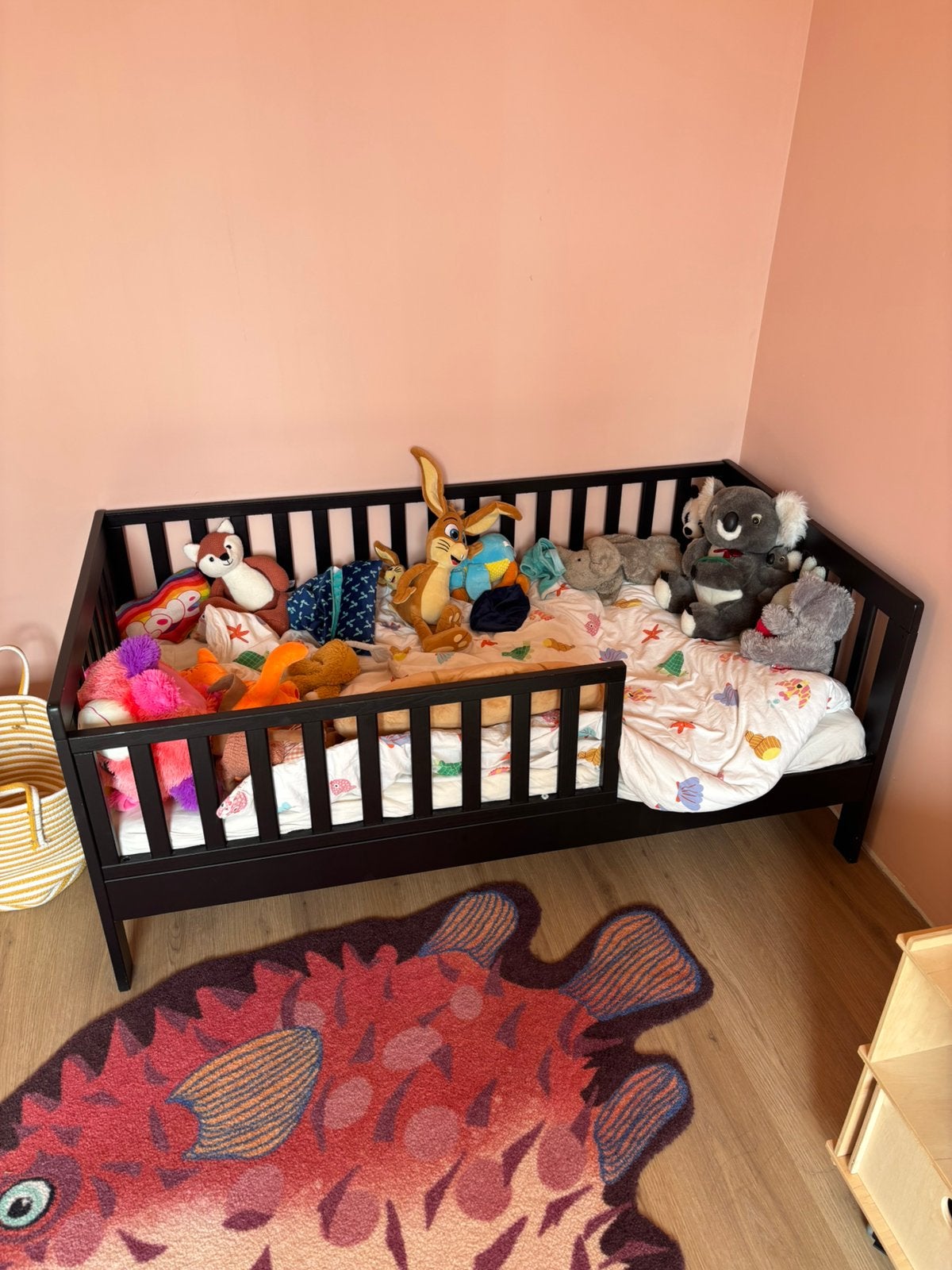 Petit amelie peuterbed zwart 140x70cm, Kinderen en Baby's, Kinderkamer | Bedden, Ophalen, 70 tot 85 cm, 140 tot 160 cm, Zo goed als nieuw