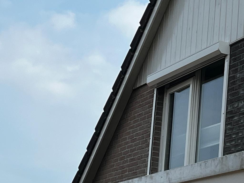 5 nette elektrische Somfy rolluiken., Doe-het-zelf en Verbouw, Rolluiken, Ophalen, Wit