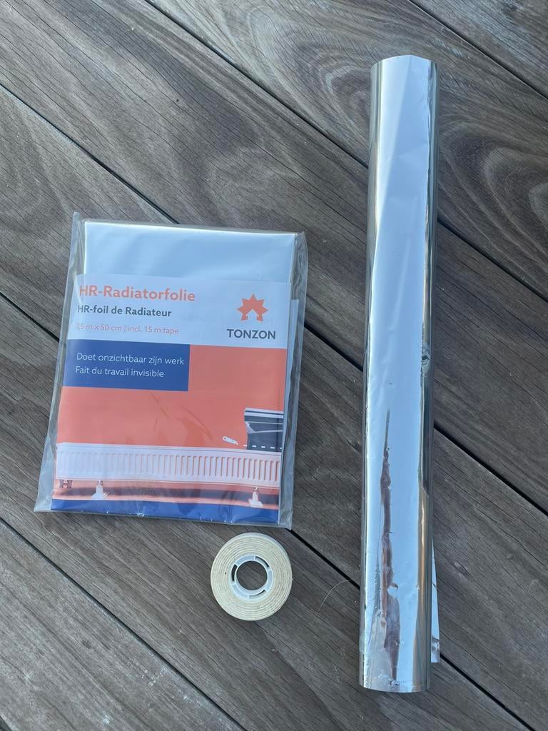 Tonzon isolatiefolie en wat tape, Doe-het-zelf en Verbouw, Isolatie en Afdichting, Overige materialen, Zo goed als nieuw, Minder dan 5 m²