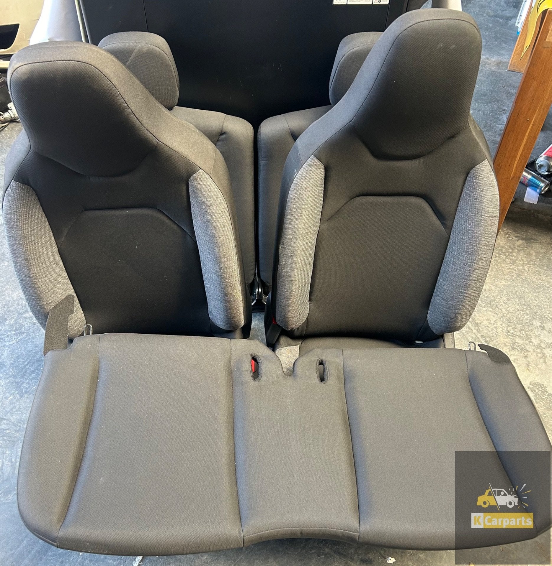 Toyota Aygo X stoelen set bekleding hoogte verstelbaar, Info@toyota.co.jp, Gebruikt, Toyota Motor Corporation, Toyota