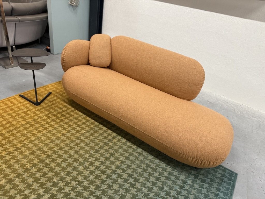 Nieuw Leolux Pulla Divan Bank oranje stof Design 225, Leolux, Info@leolux.nl, 75 tot 100 cm, Ophalen of Verzenden
