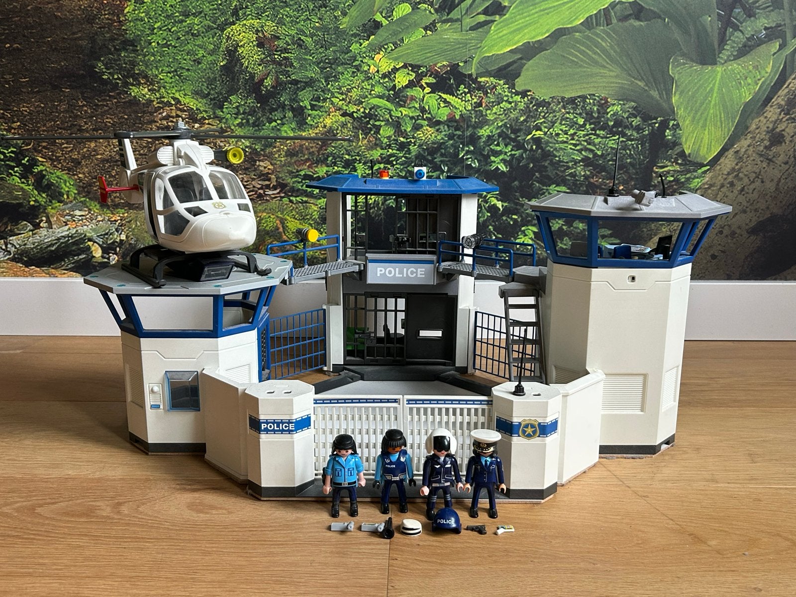 Playmobil Politiebureau met Helikopter en Agenten, Ophalen of Verzenden, Gebruikt